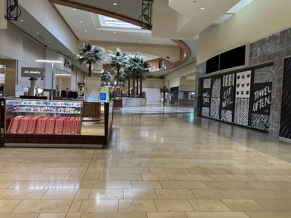 Lansing Mall - Aug 13 2022 (newer photo)